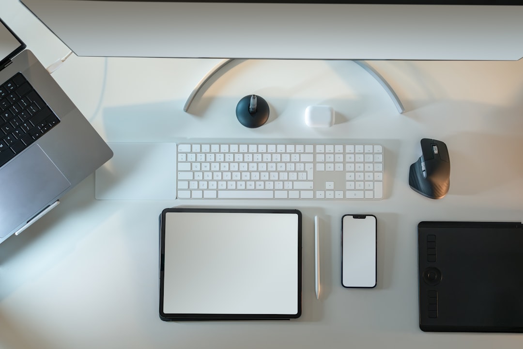 Must-Have Desk Accessories and Office Gadgets to Boost Productivity and Comfort